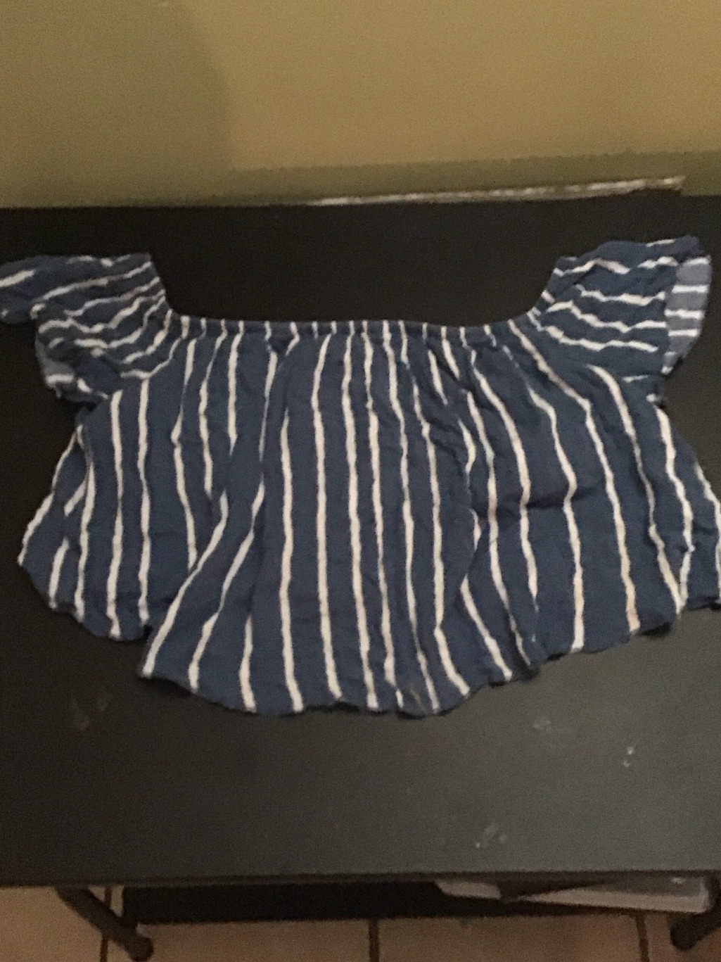 Forever 21 Girls Navy & White Striped Off-Shoulder Top